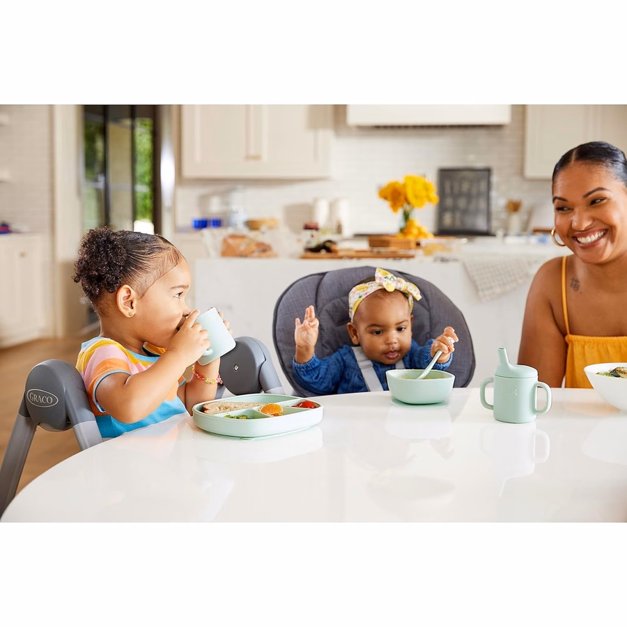 Cucchiai per neonati in silicone NUK, materiale in silicone resistente, facili da impugnare e da usare per l'alimentazione, lavabili in lavastoviglie, senza BPA, confezione da 3: per neonati